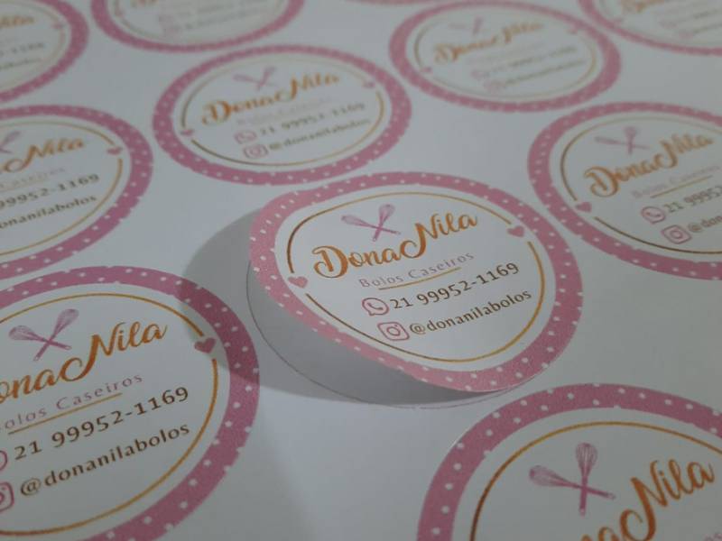 Adesivo Qualquer tema Lembrancinhas 4cm